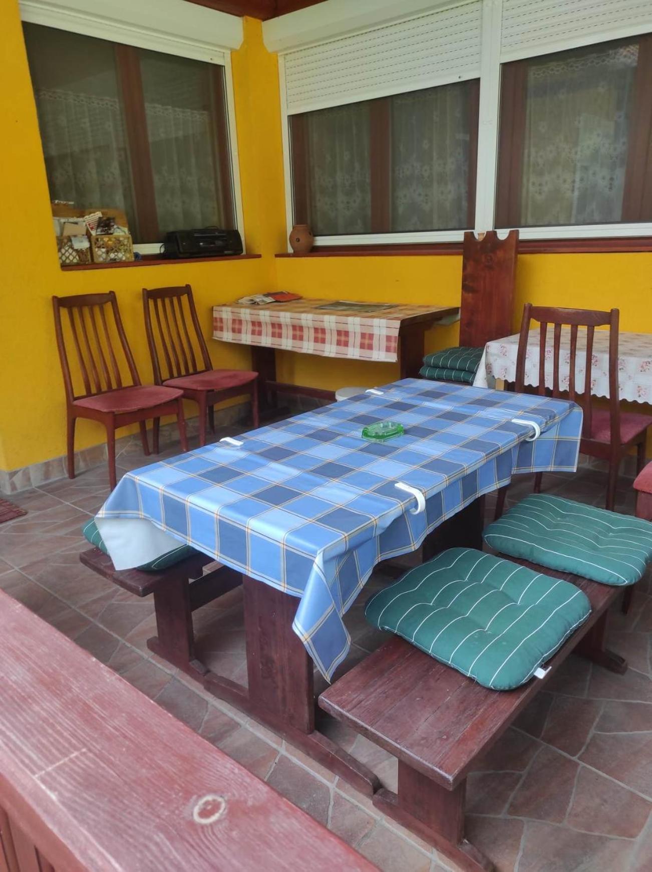 Csukavoelgyi Apartman Visegrád Exterior foto