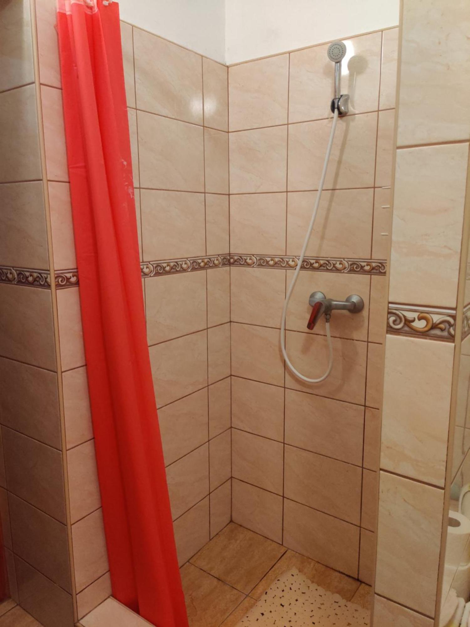 Csukavoelgyi Apartman Visegrád Exterior foto